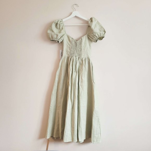 Reformation Davila Linen Dress in Dried Herbs - Picture 6 of 10
